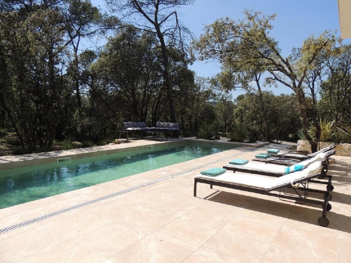 La Villa Kalliste Vacquières 외부 사진