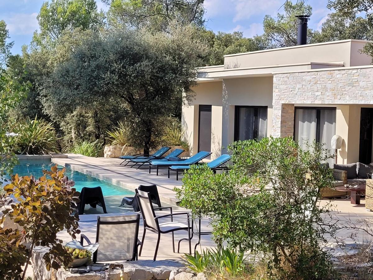 La Villa Kalliste Vacquières 외부 사진